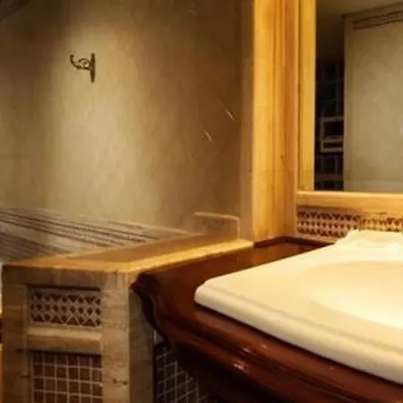 Guest house Casa Miraflores By Urban Living 3*