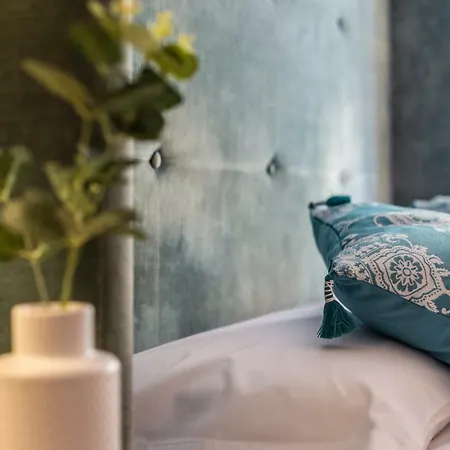 Casa Miraflores By Urban Living Malaga