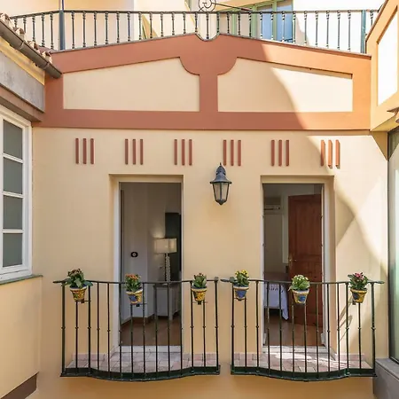 Guest house Casa Miraflores By Urban Living 3*
