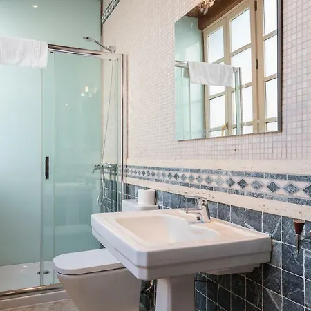 Guest house Casa Miraflores By Urban Living 3*