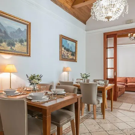 Casa Miraflores By Urban Living Guest house Malaga